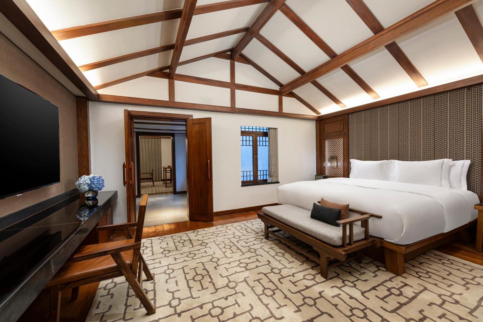 Intercontinental Lijiang Ancient Town Resort By Ihg Lijiang (Yunnan) Exterior foto